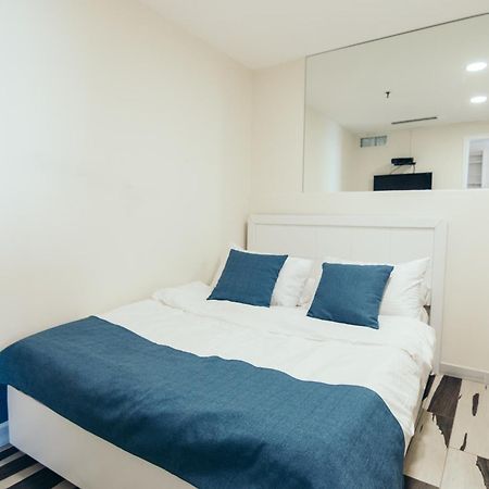 Almog Beach Apt Hotel מלון דירות אלמוג ביץ' Haifa Luaran gambar