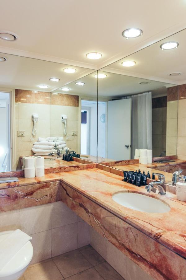 Almog Beach Apt Hotel מלון דירות אלמוג ביץ' Haifa Luaran gambar